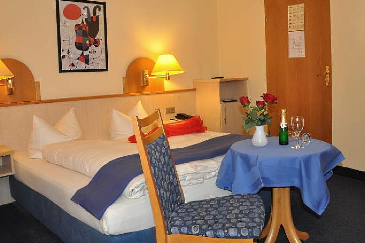 Prices - Hotel Strauss Wuerzburg