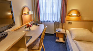 Single Room Standard - Hotel Strauss Wuerzburg