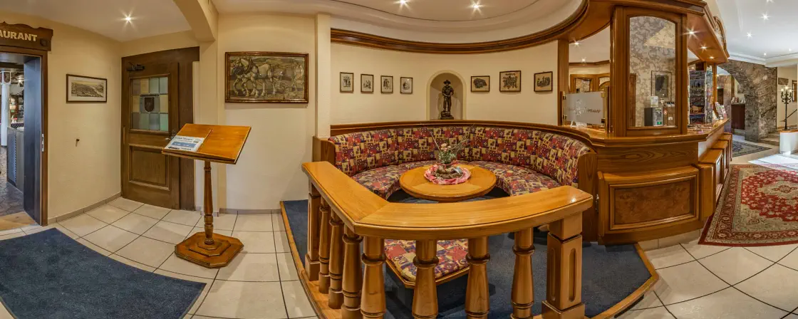 Seating area in the lobby in the virtual tour