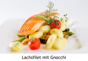 Lachsfilet auf Gnocchi